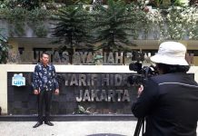Mustolih Siradj, Pengacara Syariah yang Membongkar Kekeliruan Donasi dan CSR Alfamart