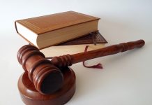 Ini Tips Memilih Lawyer yang Cocok Untuk Mengembangkan Bisnis Perusahaan