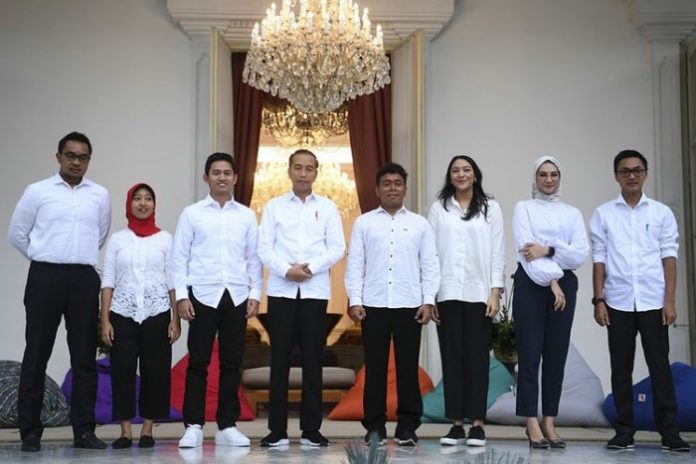 Jadi Apa Sih Batas Kewenangan Staf Khusus Presiden Itu?