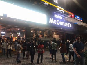 Gelar Acara Penutupan Gerai di Tengah PSBB, Pemprov DKI Jatuhi Denda 10 Juta Terhadap McDonald Sarinah