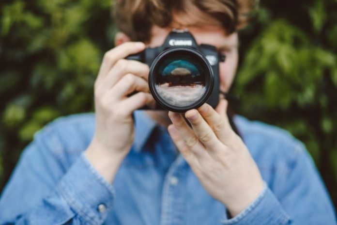 james-bold-_zpx_TIxNoM-unsplash Ahli : Penggunaan Potret Tanpa Izin Bisa Kena Denda Sampai Rp500 Juta