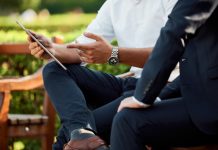 Tips untuk Praktisi Hukum Mempertahankan Karir di Zaman Teknologi