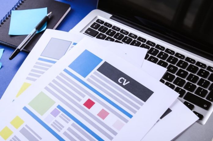Jangan Sampai Kalah Saing, Begini 10 Tips Membuat CV ATS Friendly Yang Harus Diketahui Fresh Graduate Fakultas Hukum! Jangan Sampai Kalah Saing, Begini 10 Tips Membuat CV ATS Friendly Yang Harus Diketahui Fresh Graduate Fakultas Hukum!