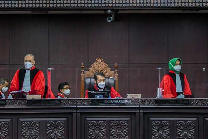 MK Nyatakan UU Cipta Kerja Inskonstitusional Bersyarat, Pembentukan Peraturan Pelaksana Stop Dulu