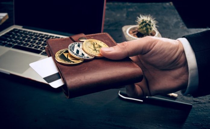 OJK Larang Jasa Keuangan Indonesia Perdagangkan Aset Kripto
