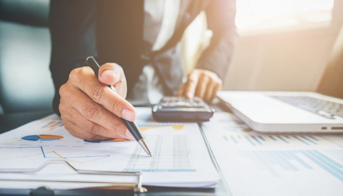 Mengatur Cash Flow Untuk Kesinambungan Kantor Hukum
