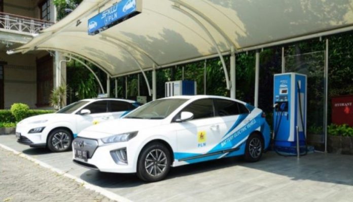 PLN Gaet Hyundai Bangun Pabrik Motor Listrik di Indonesia PLN Gaet Hyundai Bangun Pabrik Motor Listrik di Indonesia