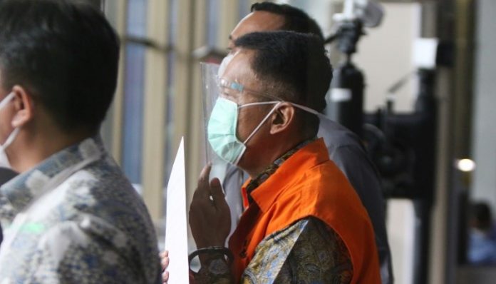 Penyidik Ungkap Keterlibatan Jhonlin dan Bank Panin dalam Kasus Penyuapan Pejabat Pajak Penyidik Ungkap Keterlibatan Jhonlin dan Bank Panin dalam Kasus Penyuapan Pejabat Pajak