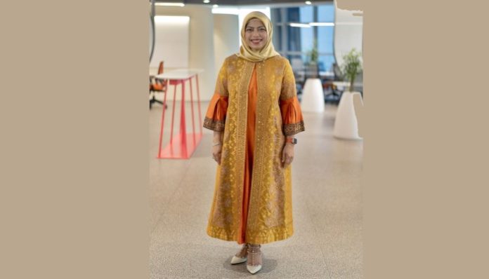 Anika Faisal: Sarjana Hukum yang Menaklukkan Bidang Perbankan Anika Faisal: Sarjana Hukum yang Menaklukkan Bidang Perbankan