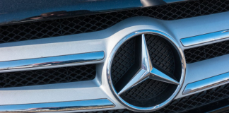 Mercedes Benz Indonesia Diakuisisi Indomobil, Ini Implikasinya!