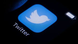 Aturan Baru Twitter, Baca Konten Wajib Bayar