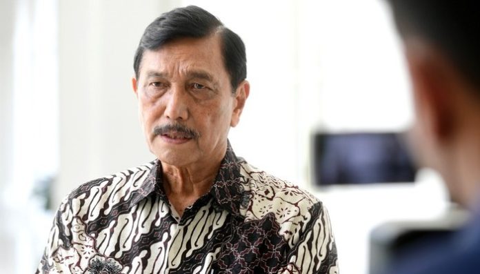 Tindak Tegas, Luhut Minta Pengusaha Sawit Lapor Data Tindak Tegas, Luhut Minta Pengusaha Sawit Lapor Data