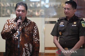 Kasus Dugaan Korupsi Ekspor CPO, Airlangga Hartarto Diperiksa 12 Jam Kasus Dugaan Korupsi Ekspor CPO, Airlangga Hartarto Diperiksa 12 Jam