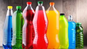 Menkeu Usahakan Cukai Plastik dan Minuman Berpemanis Mulai Berlaku 2024