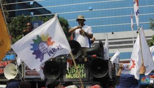 Buruh Minta UMP Naik hingga 15 Persen Tahun Depan, Kemnaker Beri Tanggapan