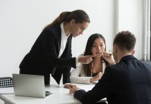 Apakah Perselingkuhan atau Perzinahan Dapat jadi Dasar PHK?