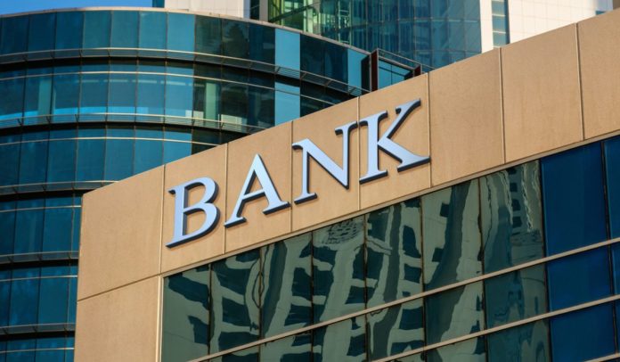 Kisah di Balik Angka: Janji Emas dan Uang yang Hilang Belajar dari Kasus Bank Swasta di Cilegon Kisah di Balik Angka: Janji Emas dan Uang yang Hilang Belajar dari Kasus Bank Swasta di Cilegon