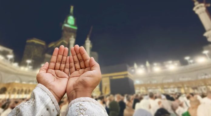 Umrah Mandiri: Kebebasan Beribadah yang Bisa Jadi Bumerang?