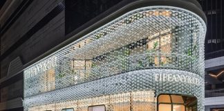 PIB Tak Lengkap, Tiffany & Co. Kena Segel