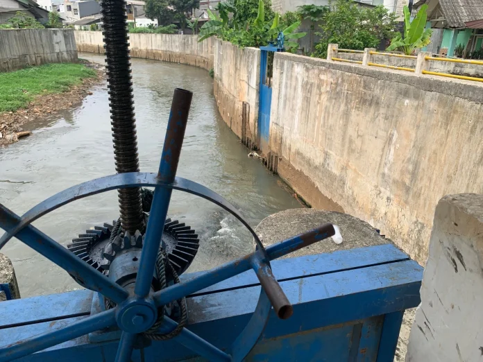 Sungai Ciputat Jadi Mall Bintaro XChange Hingga Menggerus RTRW Sungai Ciputat Jadi Mall Bintaro XChange Hingga Menggerus RTRW