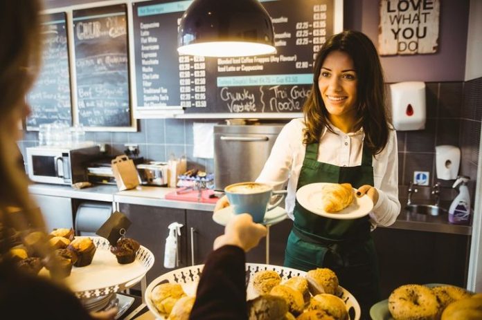 Di Balik Runtuhnya Bisnis FnB, Ada Risiko Hukum yang Sering Diabaikan?