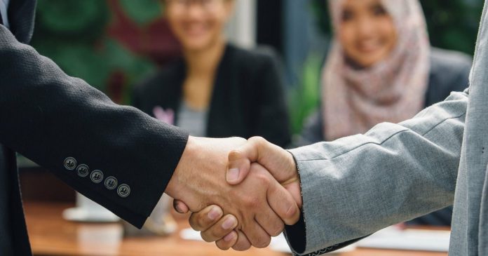 Merger Perusahaan Induk Dan Anak: Mengapa Saham Induk Dan Saham Minoritas Diperlakukan Berbeda? Merger Perusahaan Induk Dan Anak: Mengapa Saham Induk Dan Saham Minoritas Diperlakukan Berbeda?