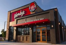 Wendy’s dan Risiko Bisnis dalam Perjanjian Waralaba Wendy’s dan Risiko Bisnis dalam Perjanjian Waralaba